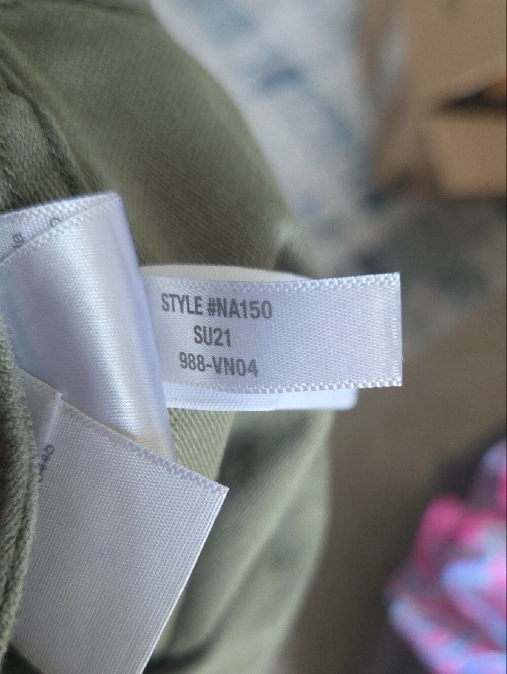 Madewell Olive Pants in Military Green - Picture 7 of 7